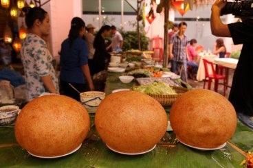 Xôi phồng Chợ Mới (An Giang)